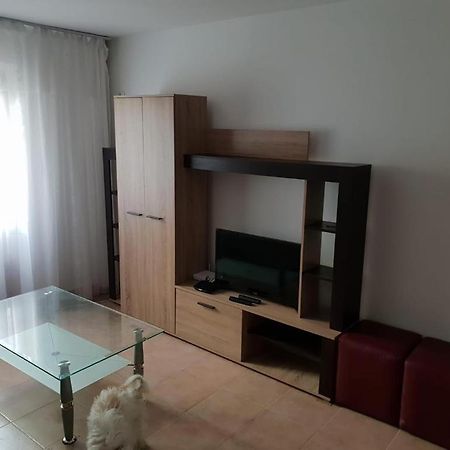 Apartament 2 Camere Tomis Nord Constanta Ngoại thất bức ảnh