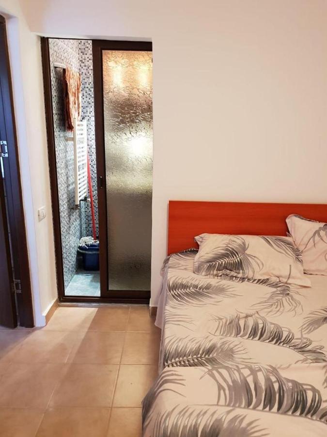 Apartament 2 Camere Tomis Nord Constanta Ngoại thất bức ảnh
