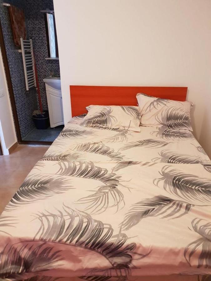 Apartament 2 Camere Tomis Nord Constanta Ngoại thất bức ảnh